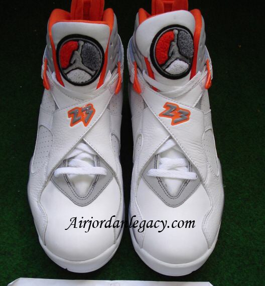 Air Jordan Retro VIII White/Stealth-Orange Blaze Sliver