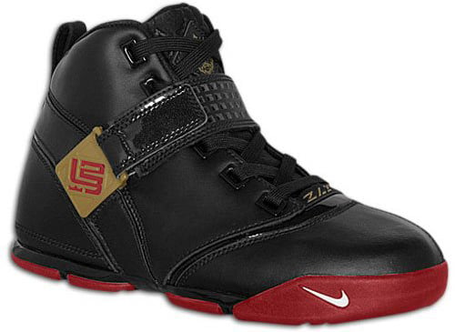 Two New Nike Zoom LeBron 5 Pictures