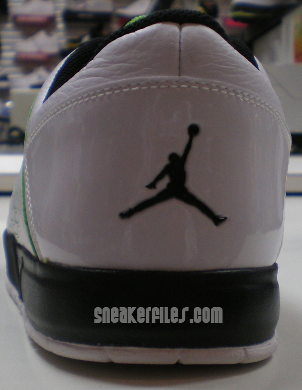 Jordan 1 Nu Retro White/Black/Green