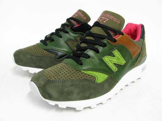 SneakersnStuff x New Balance 577