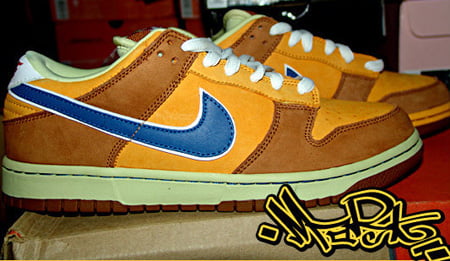 Nike Dunk SB Low New Castle Detailed Look