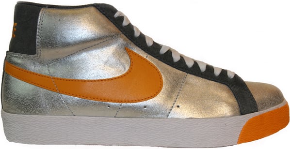 Nike SB Gibson Dunk and Independent Blazer