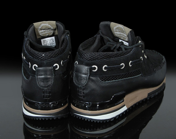 Adidas ZX700 Boat Black and Saddle