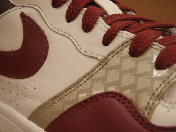 Nike Court Force Low Valentines Day 2008 Womens