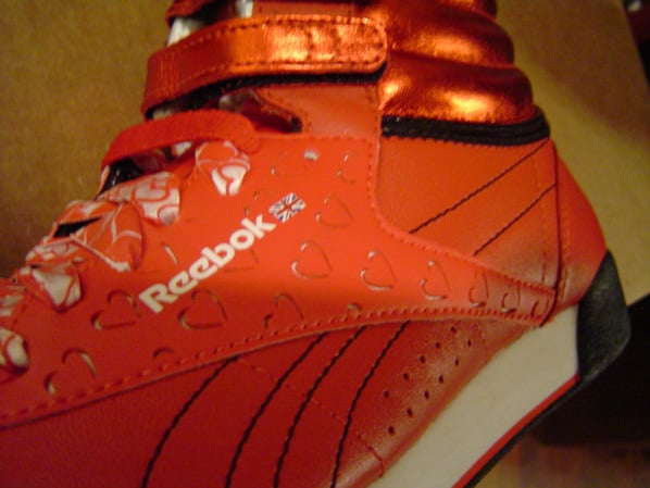 Reebok Womens Valentines Day Pack