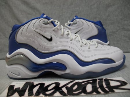 Nike Zoom Flight 96 - Black/White/Varsity Blue