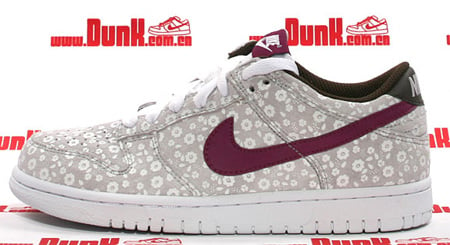 Nike WMNS Dunk Low - Loganberry