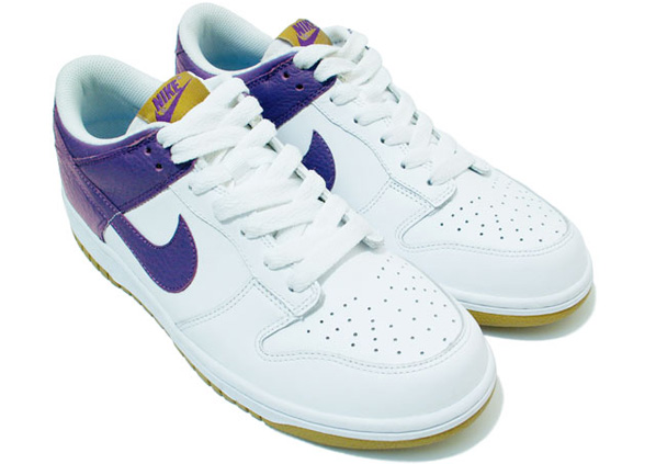Nike Dunk Low White / L. Purple