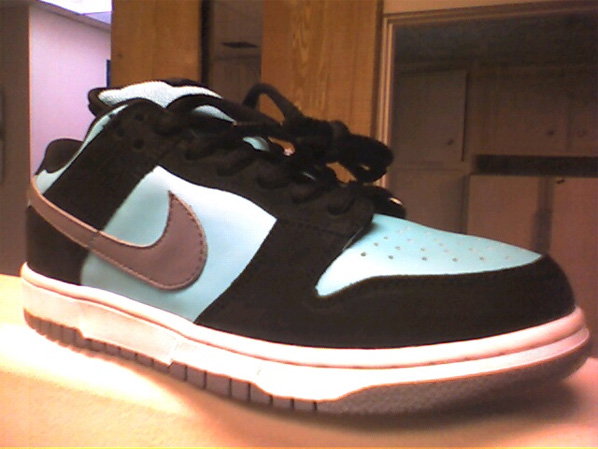 Nike Dunk SB Low X Tiffany Diamond Supply Co. - Original Samples