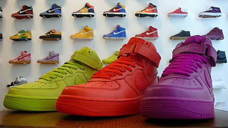 Nike Women's Air Force 1 High Quickstrike - Solid Colors