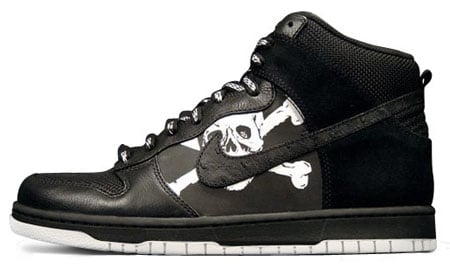 St. Pauli FC x Nike Dunk Premium Pack