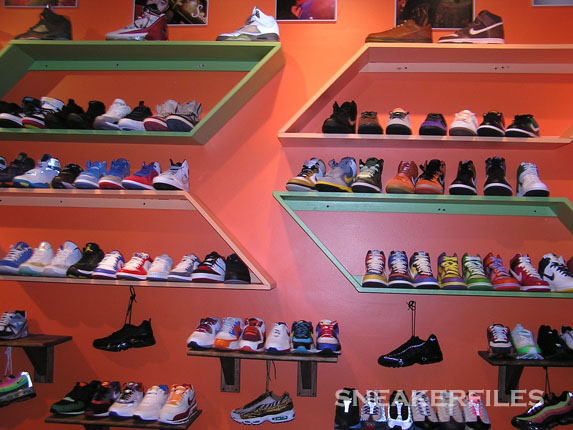 2nd Saturdays sale at Encore Chicago