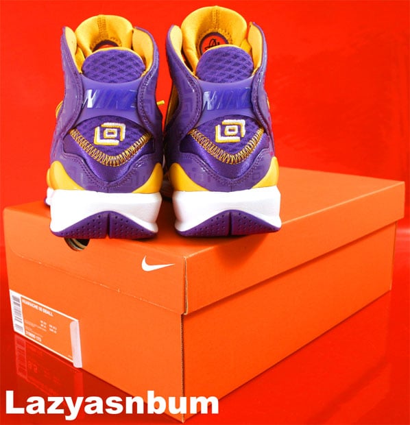 Nike Huarache 08 - House of Hoops Player Exclusives