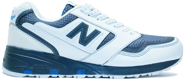 New Balance M575 J