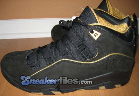 Air Jordan Olympian Black / Metallic Gold First Look
