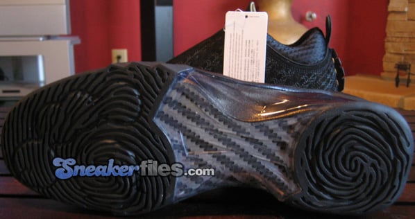 Air Jordan XX3 (23) Low Black / Metallic Gold Second Look