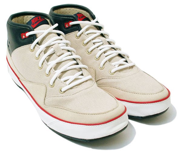 Nike Air Zoom Talache 1 Mid CV - Beige / Navy Nike Air Zoom Talache 1 Mid CV - Beige / Navy