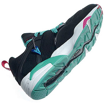 Sneaker Freaker x Puma Blaze of Glory - Black Model