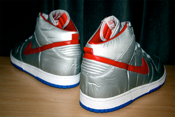 Nike Be True Dunk High Nylon - Silver / Red