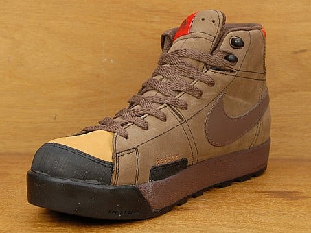 nike air blazer acg mid