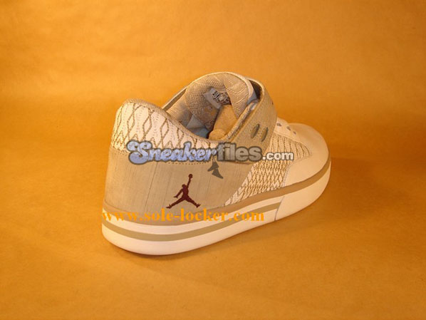 Jordan Brand Blase - White / Deep Burgundy / Reed