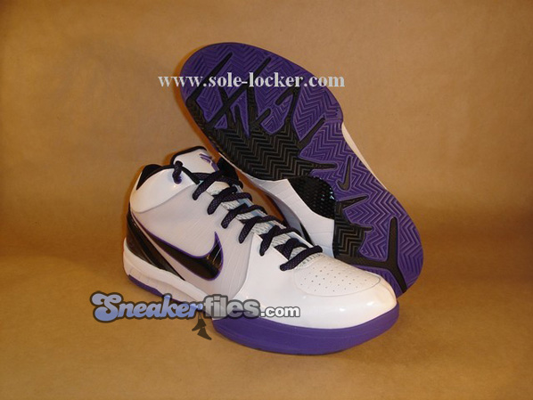 Nike Zoom Kobe 4 - White / Purple