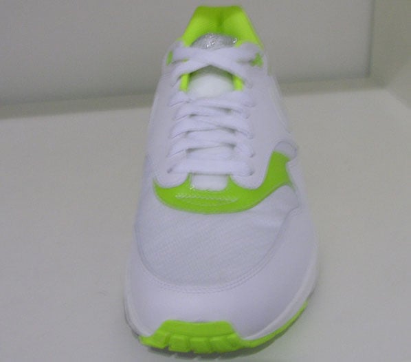 Nike Air Max 1 - White / Neon | April 2009