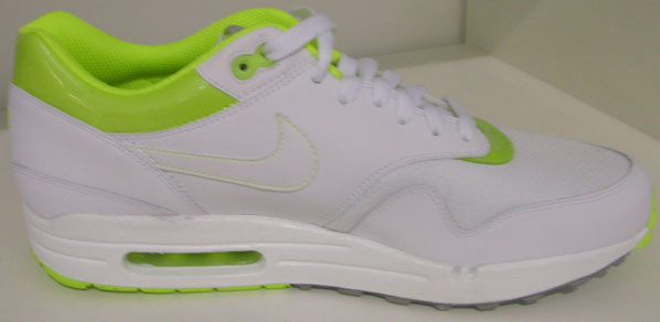 Nike Air Max 1 - White / Neon | April 2009