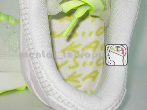 Nike Air Max 90 x Kaws Sample Detailed Look