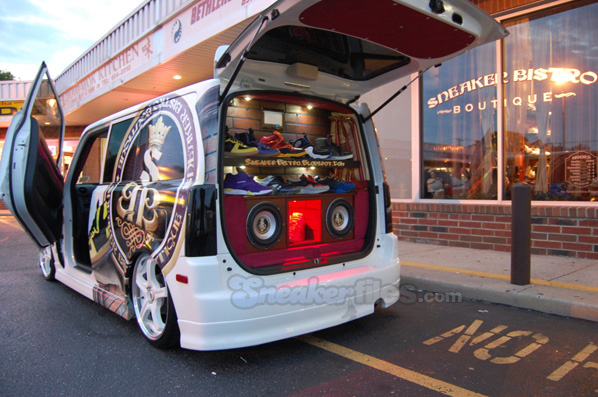 Sneaker Bistro Boutique Scion XB Sneaker Bistro Boutique Scion XB
