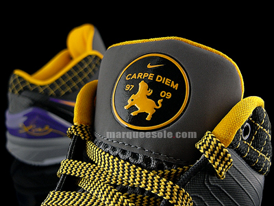 Nike Zoom Kobe 4 West Coast White Purple