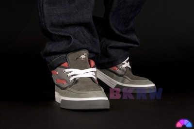 staple-converse-pigeon