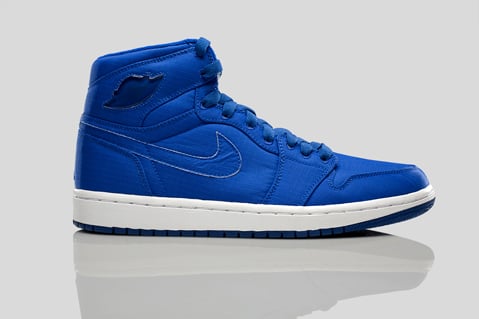 Air Jordan 1 (I) Retro High - Blue Sapphire / Neon Turquoise - White