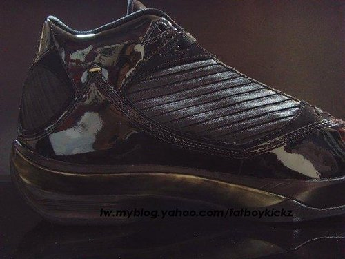 Air Jordan 2009 - Black / Gold