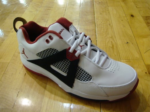 Air Jordan Quatro - White / Varsity Red - Black