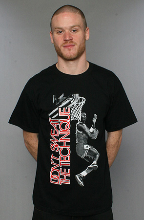 Black with red Technique tee