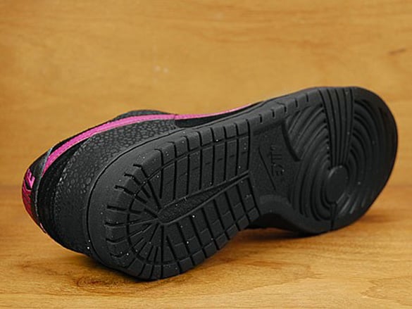 Nike Dunk Low - Black / Pink