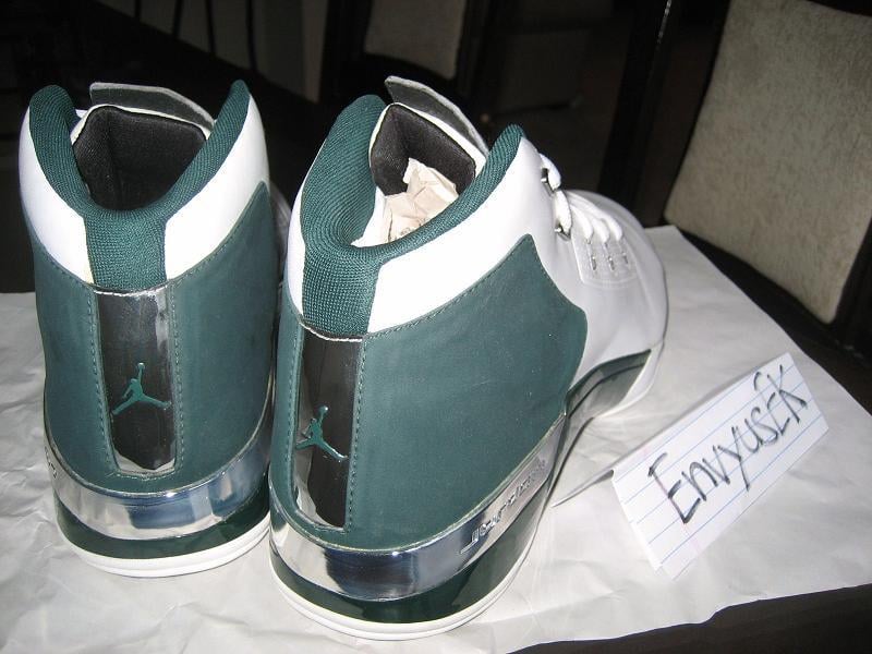 Air Jordan XVII (17) - Marcus Jordan Player Exclusive (PE)