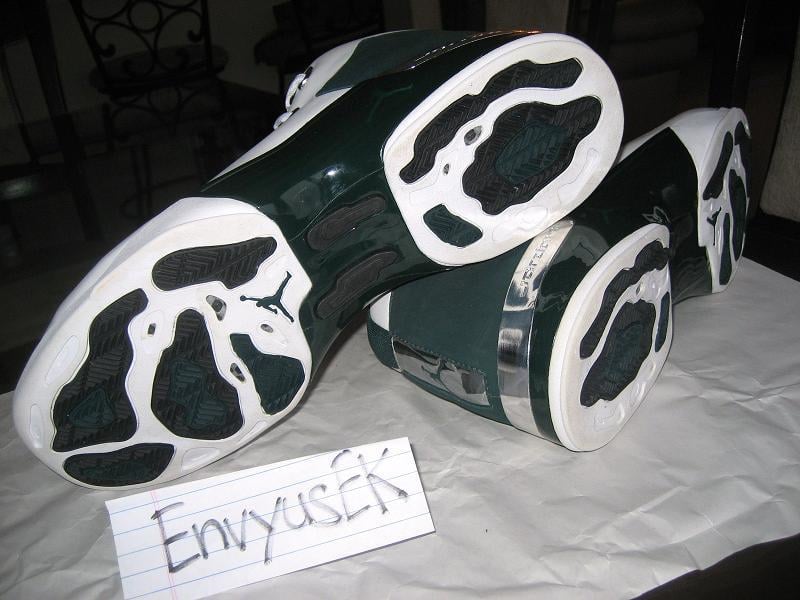 Air Jordan XVII (17) - Marcus Jordan Player Exclusive (PE)