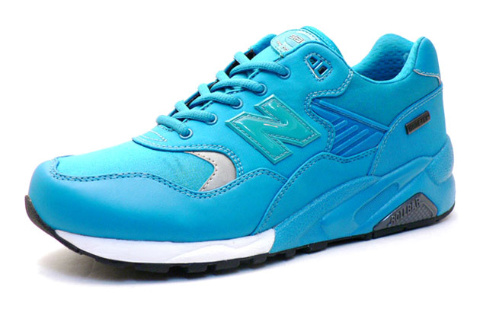 New Balance MT580 Gore-Tex 