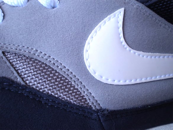 Nike Air Max 1 - Medium Grey / White - Dark Obsidian 