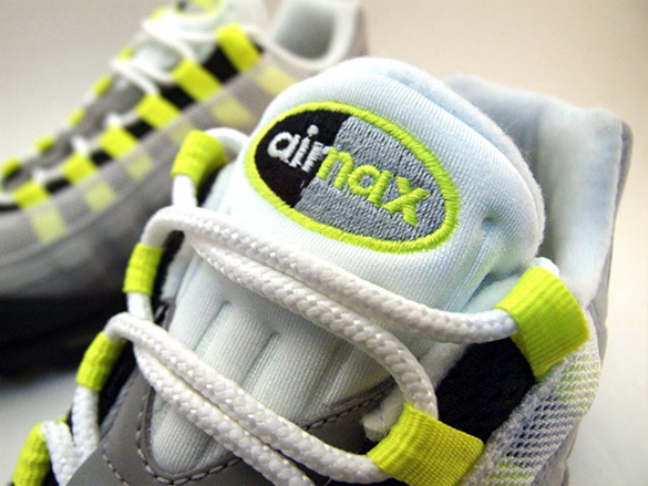 Nike Air Max 95 Classic LE - Grey / Neon Yellow