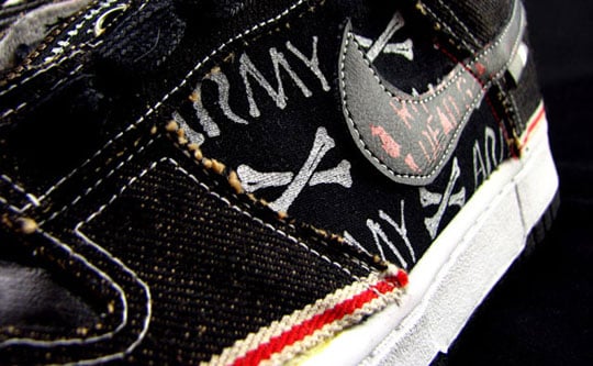 nike-dunk-sbtg-skeleton-3