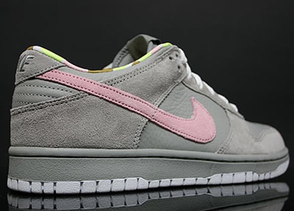 Nike Women Dunk Low - Medium Grey / Pink Glaze - White
