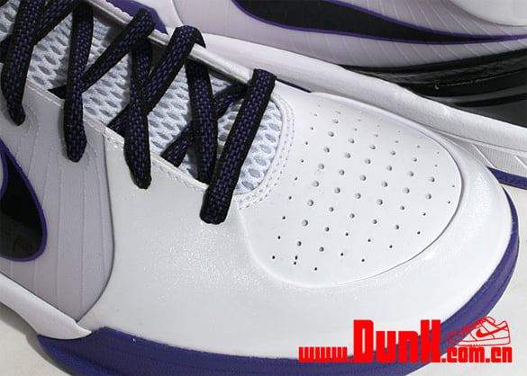 Nike Zoom Kobe IV (4) X - White / Black - Varsity Purple