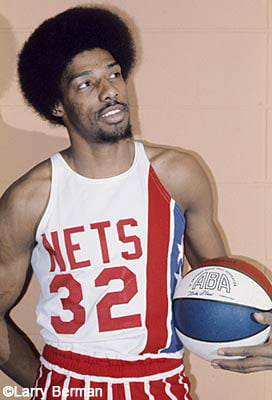 Sprite Slam Dunk Contest Trendsetters - Julius Erving (#1)