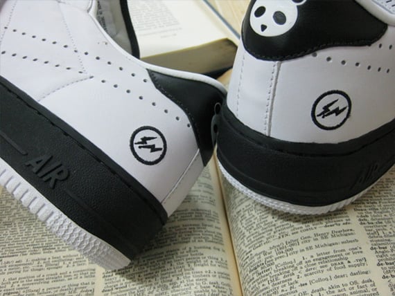 Fragment Design x Nike Air Force 1 x Tennis Classic - Sinchuan Panda Pack