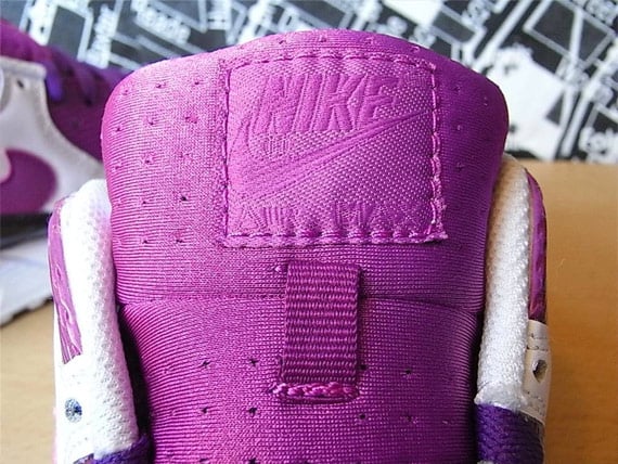 Nike Air Max 90 Sample - White / Purple / Black