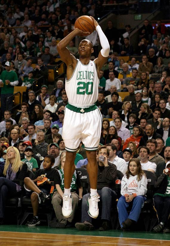 On Court: Air Jordan 2009 (2K9) - Ray Allen "Home" Player Exclusive (PE)