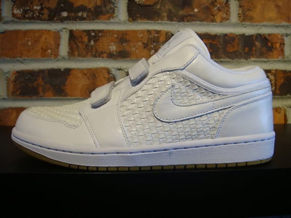 Air Jordan I (1) April Releases Now Available Early